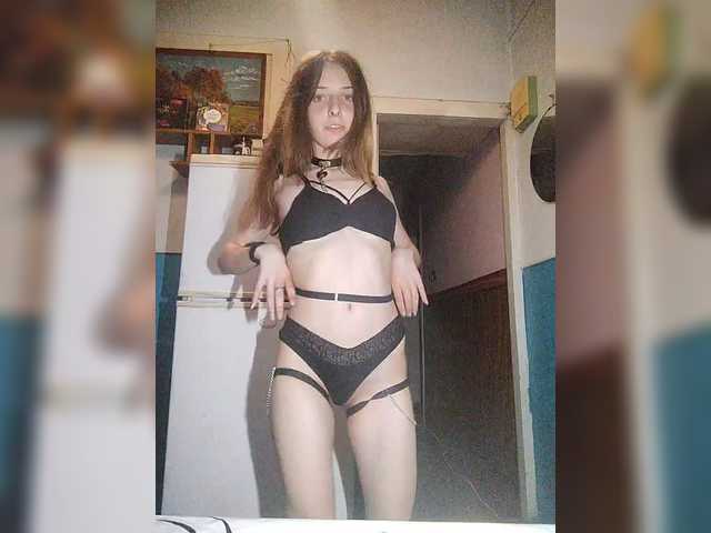 Apraides ekrānuzņēmumi -KittyDoll-Meow-