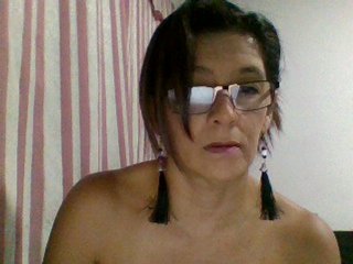 Fotogrāfijas venusmilf22 100 tk play pussy,150 tk anal,10 tk c2c