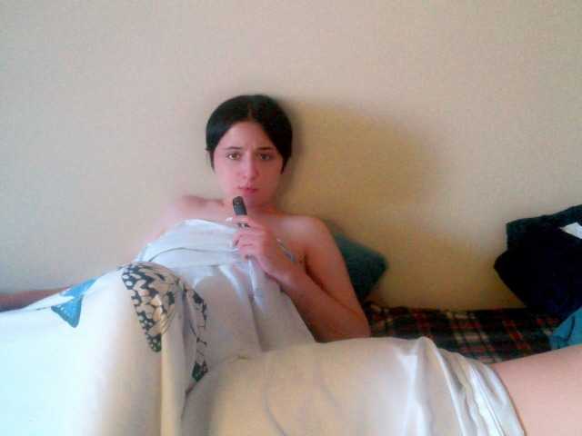 Apraides ekrānuzņēmumi DanielleL