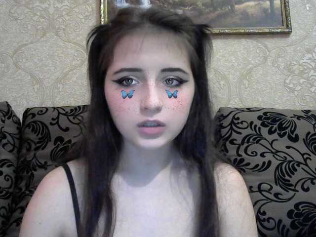 Apraides ekrānuzņēmumi DanielleL