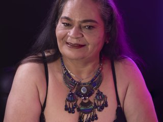 Erotiska video tērzēšana QueenMatturex