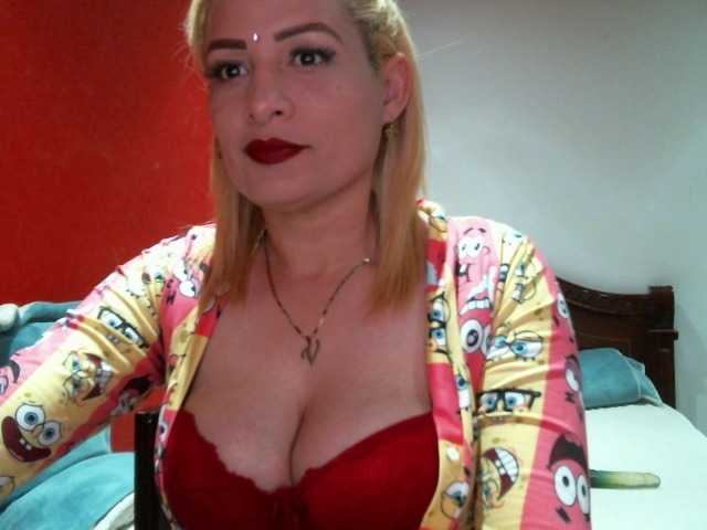 Fotogrāfijas VickyPink I have prepared for you many surprises and fun filled with hot mischief. Come have fun with me. @remain Show Boobs...