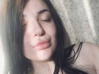 Erotiska video tērzēšana VikkiMommy