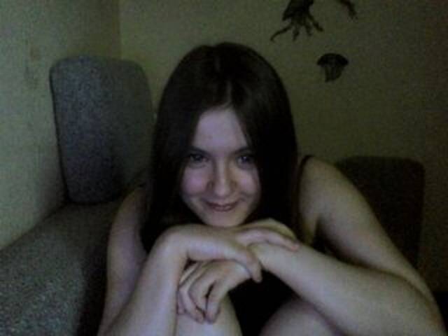 Apraides ekrānuzņēmumi Violaceouss