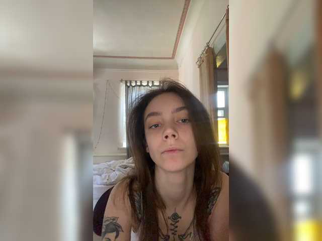 Apraides ekrānuzņēmumi Violeta