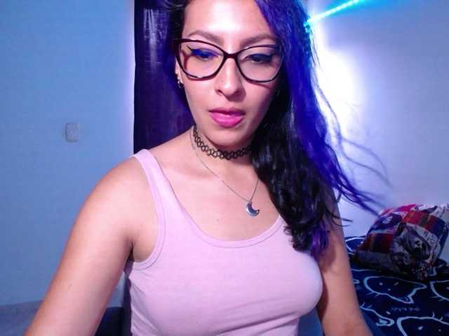 Fotogrāfijas violettmoon ⏵ Tip 1-14 2 sec (Low vibrations) ⏵ Tip 15-99 : 5 sec (Low vibrations) ⏵ TTip 100-299 : 10 sec (Medium vibrations) ⏵ Tip 300-499 : 30 sec (High vibrations) ⏵ Tip 500+ 60 sec (High vibrations) EARTHWAKE 111