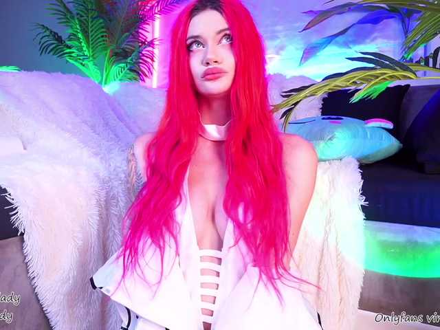 Apraides ekrānuzņēmumi virtual_lady