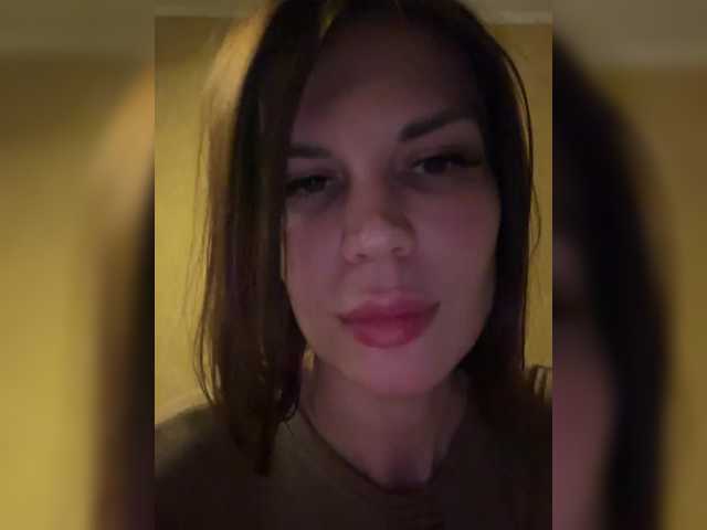 Apraides ekrānuzņēmumi ModelVikki