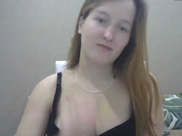 Fotogrāfijas WetYvonne Hello boys, i wanna play with you so bad.. spoil me..