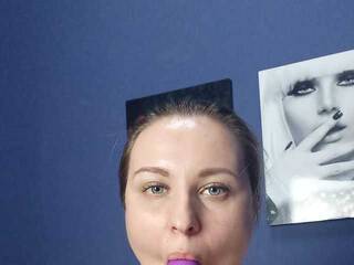 Erotiska video tērzēšana XHugeTitsAS