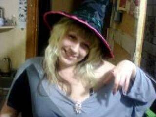 Erotiska video tērzēšana xxxvikaxxx