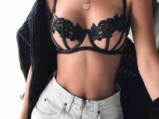 Erotiska video tērzēšana Yenyeny