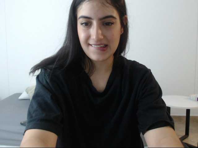 Apraides ekrānuzņēmumi YesikaCosta