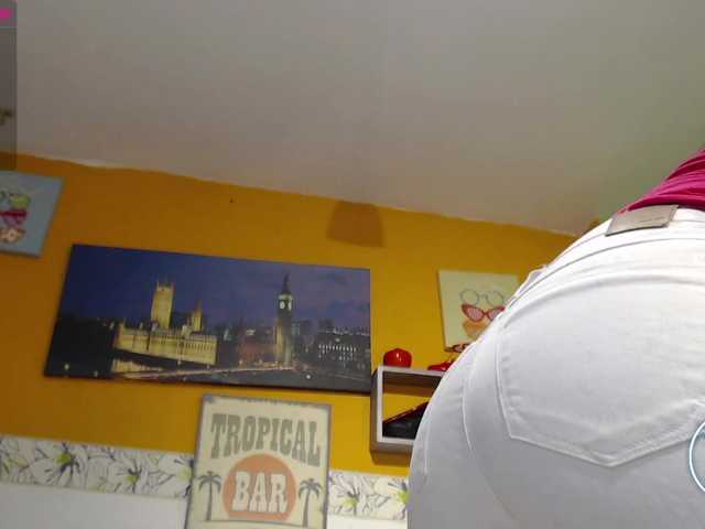 Fotogrāfijas yinystar hello guys welcome to my room I hope to meet in more private and have fun