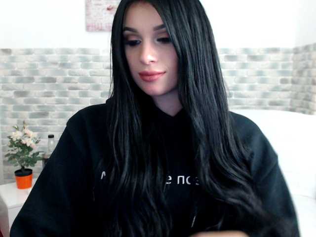Apraides ekrānuzņēmumi Your-G0ddess