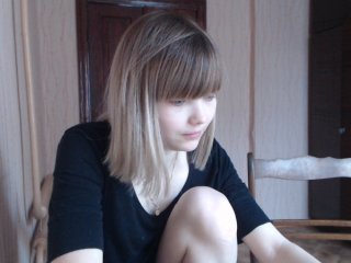 Fotogrāfijas Your-joy Hi, I'm Lisa) I'm 21 years old, do not forget to put love)help get into the top)