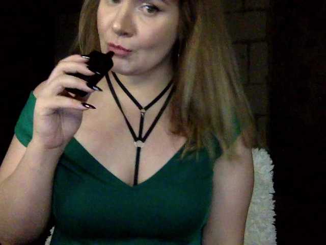 Apraides ekrānuzņēmumi YourBrattyBitch