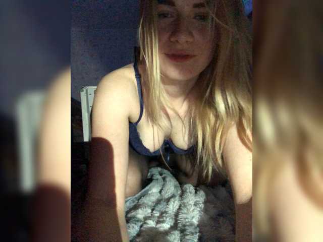 Fotogrāfijas Yourdreamgir1 Cam 13, ass 17, BJ 23,boobs 27,pussy 53, naked for 5 mins 77,fingering 83) Playing in pvt,full pvt or group)