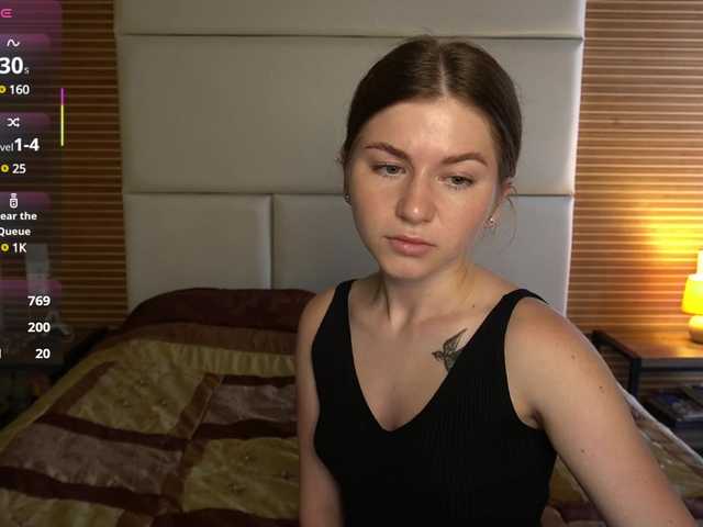 Apraides ekrānuzņēmumi YoursGirlAlice