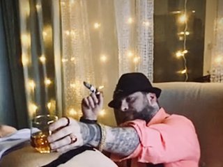 Erotiska video tērzēšana YuGoVi