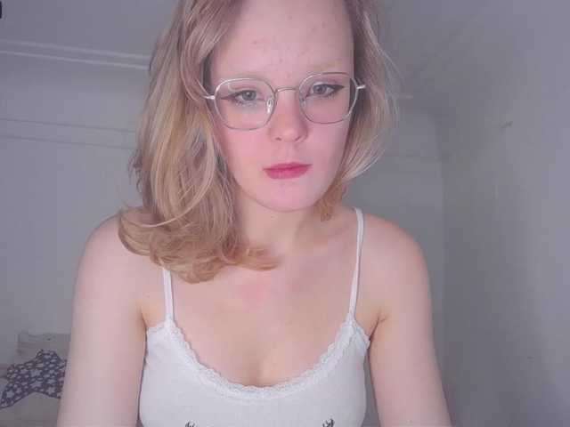 Fotogrāfijas yumi-tyan make me wet~ #pvt #blonde #glasses #cute