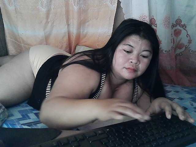 Apraides ekrānuzņēmumi yummy-ass-pinay