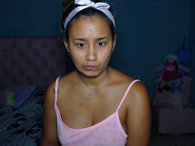 Fotogrāfijas yummyqueenx couple show privately do not miss it for just 1000
