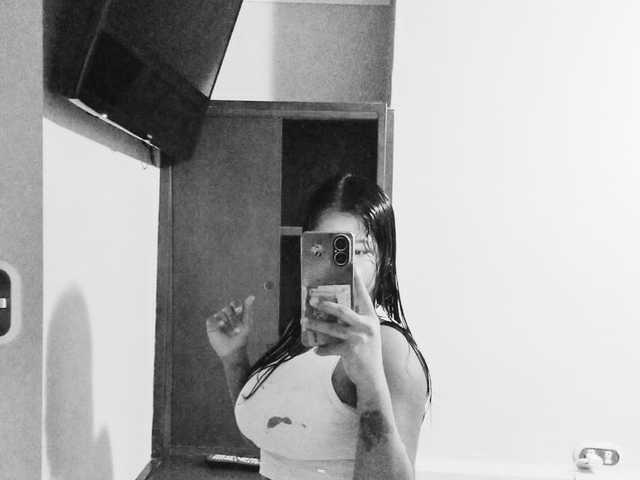 Profila foto ZAIRA-BREEZE