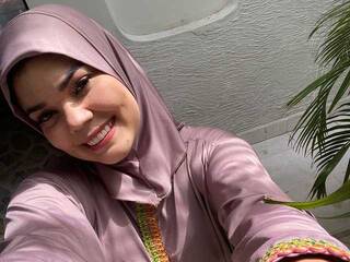 Erotiska video tērzēšana ZareenMajluf