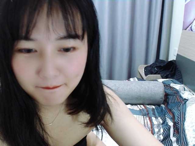 Fotogrāfijas ZhengM Dear, come in to chat with lonely me