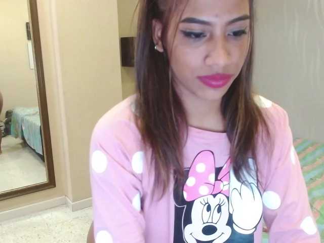 Apraides ekrānuzņēmumi ZoeDanger