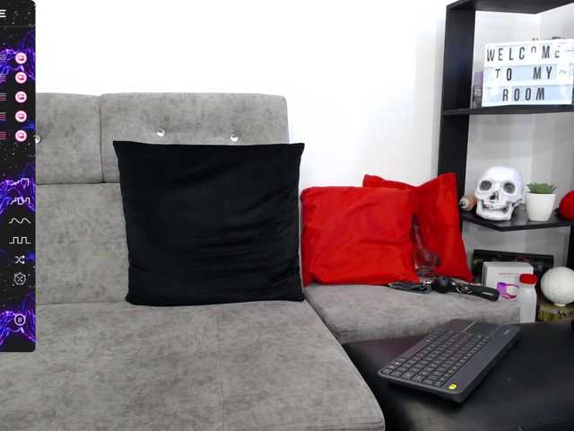 Apraides ekrānuzņēmumi ZoeyRogers