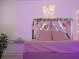 Erotiska video tērzēšana ZURY-TAY