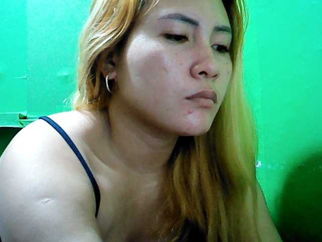 Fotogrāfijas zyna6914 hello guy welcome to my room help me soem token guyz thank you for all help guyz...